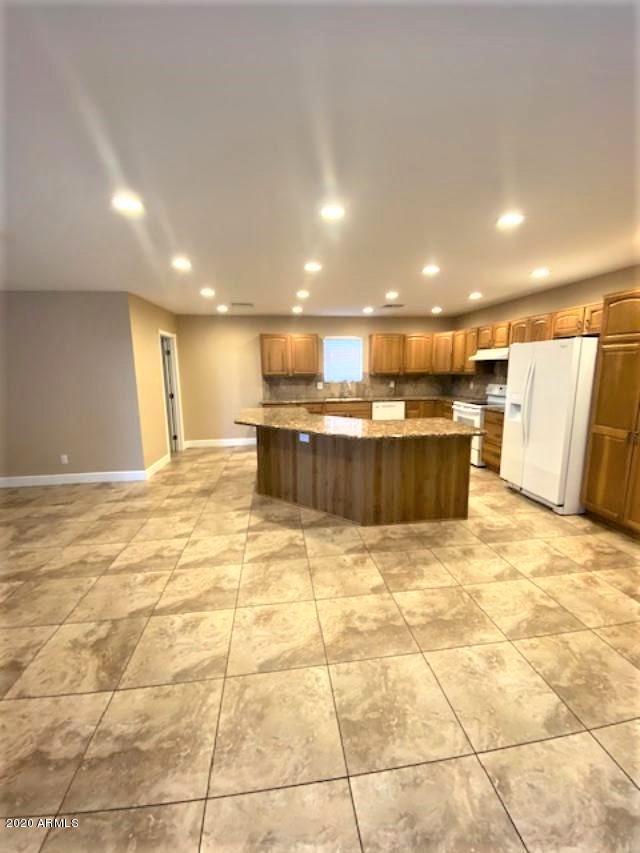 571 E Linda Ave., Apache Junction, AZ 85119