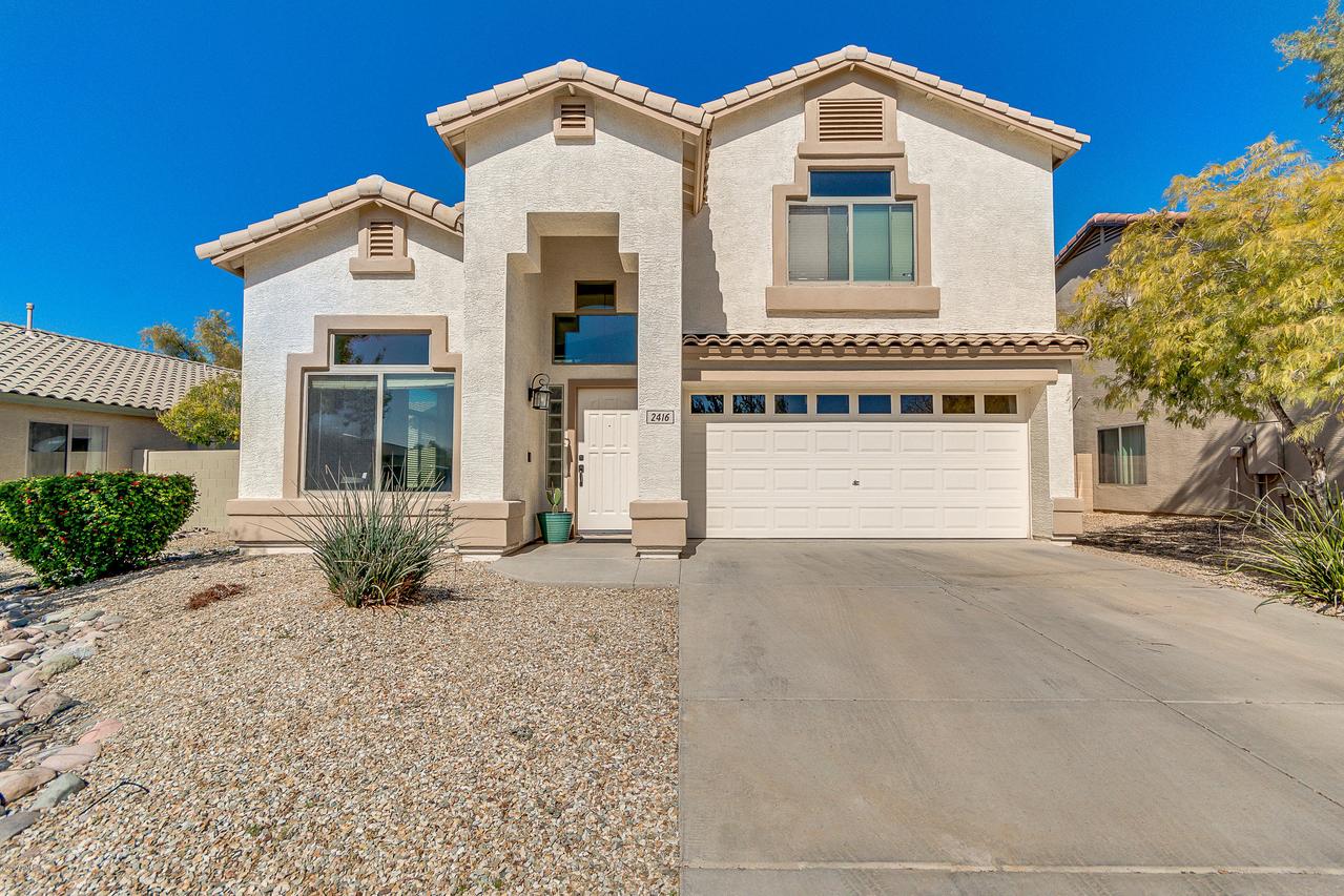 2416 W Silver Sage Ln., Phoenix, AZ 85085
