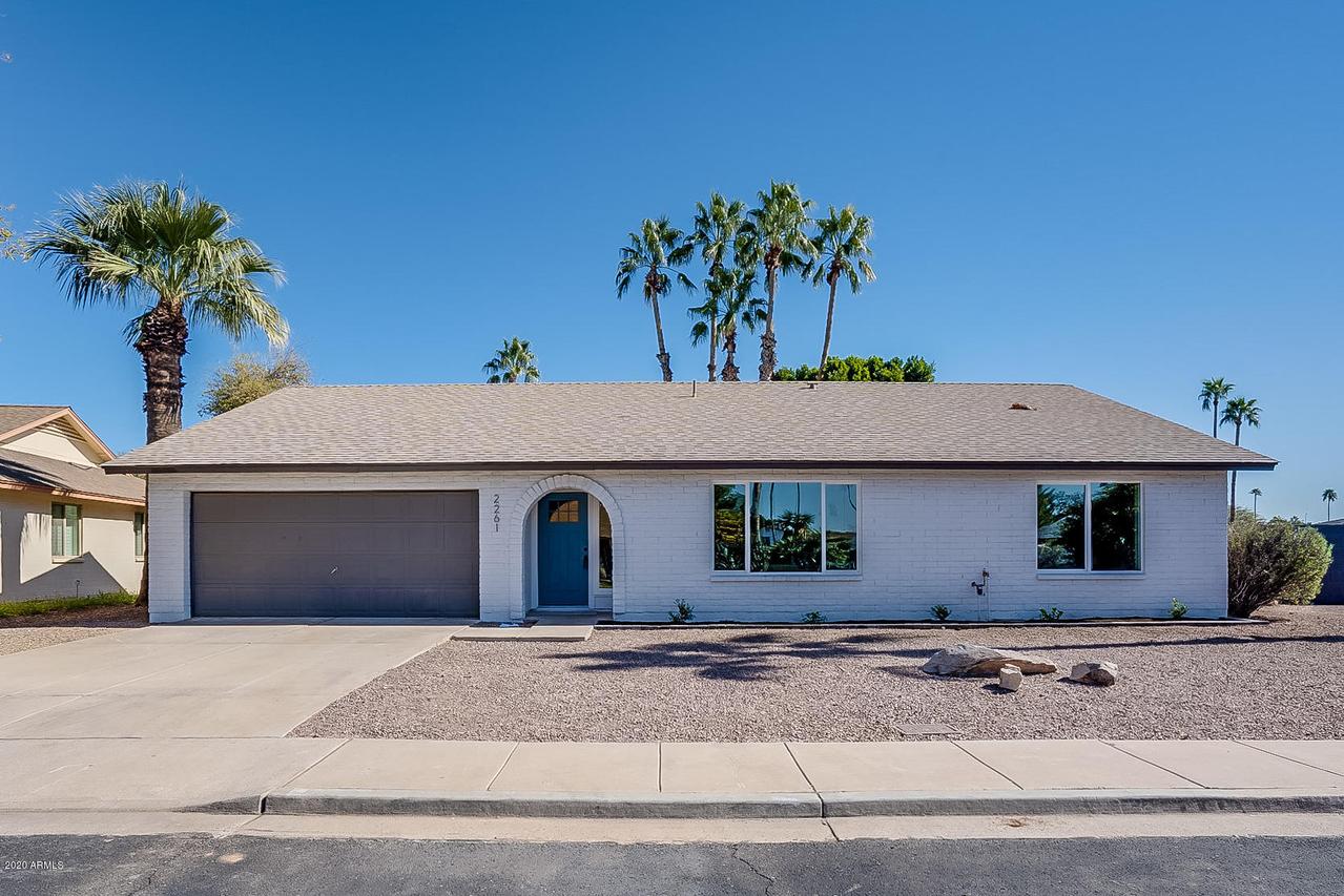 2261 S Elm, Mesa, AZ 85202