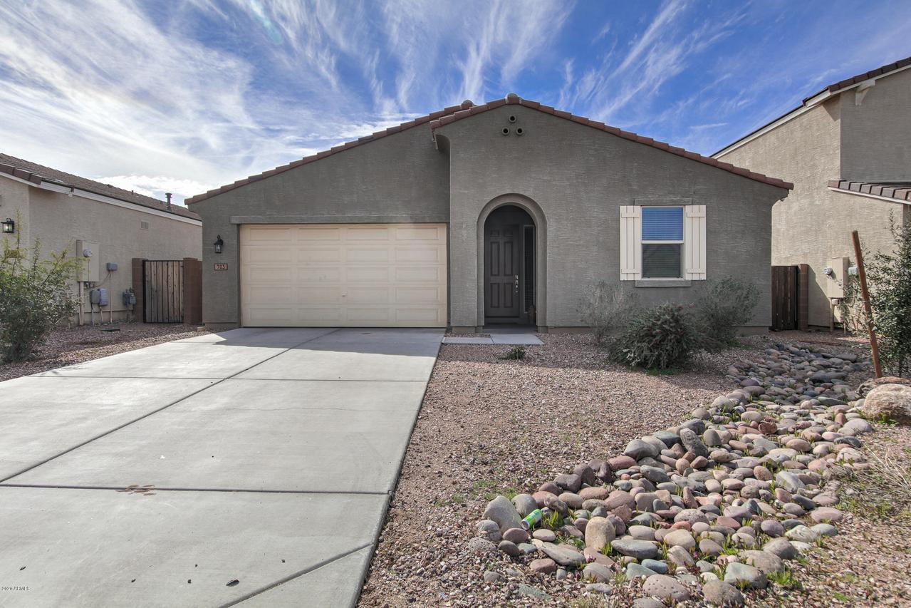 703 W Blue Ridge Dr., San Tan Valley, AZ 85140
