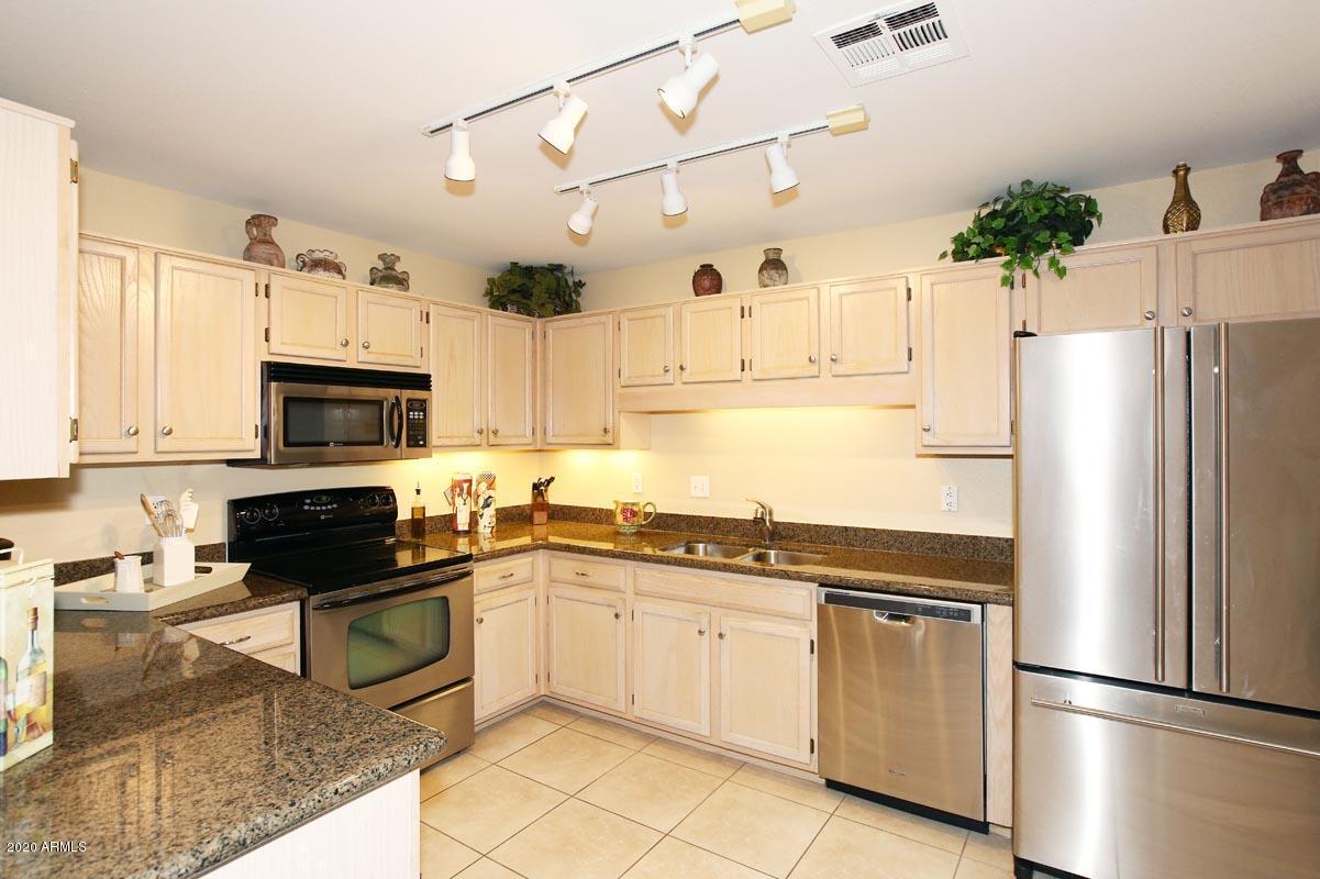 15050 N Thompson Peak Pkwy. #2032, Scottsdale, AZ 85260