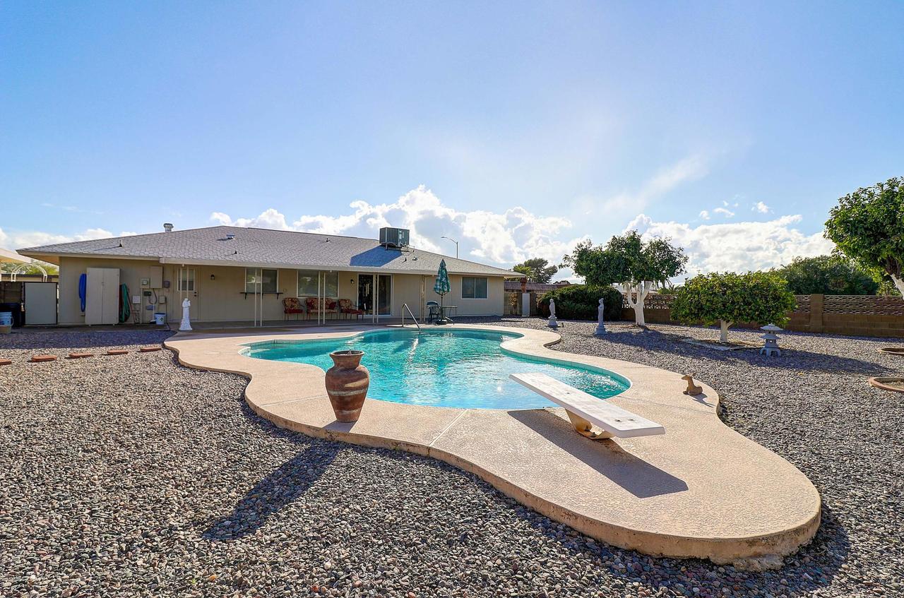 10638 W Manzanita Dr., Sun City, AZ 85373