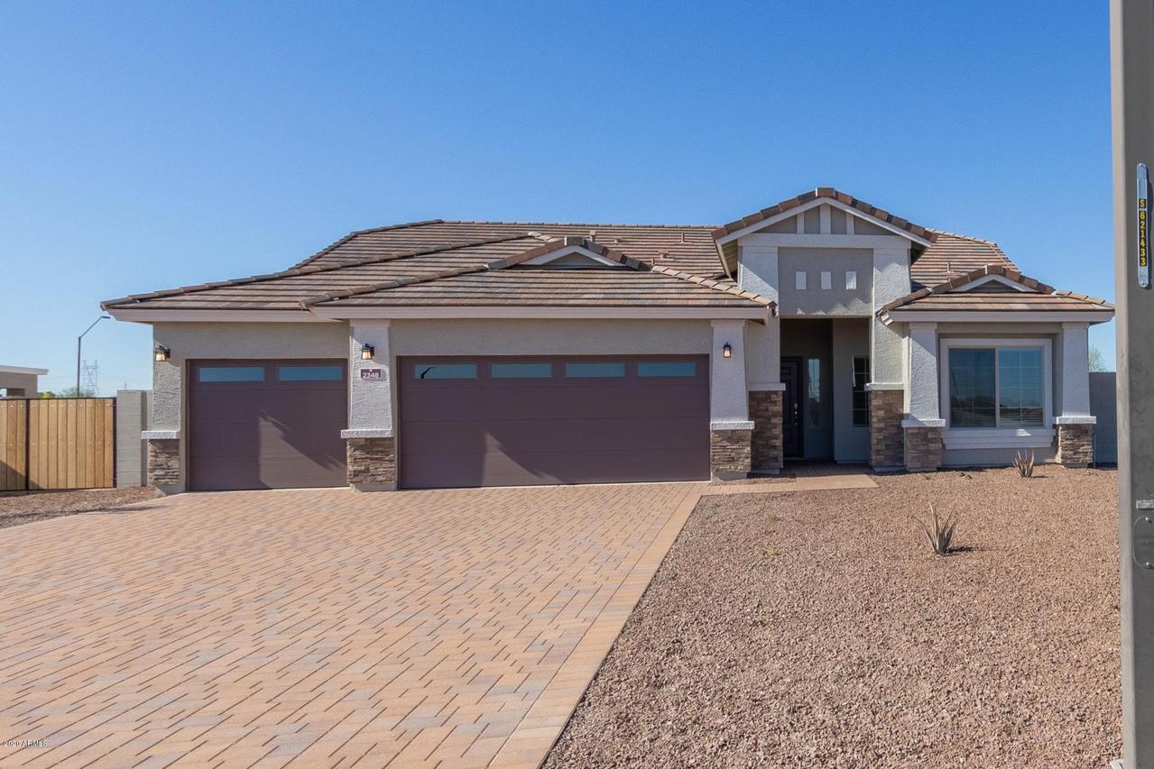 2273 S 218th Dr., Buckeye, AZ 85326