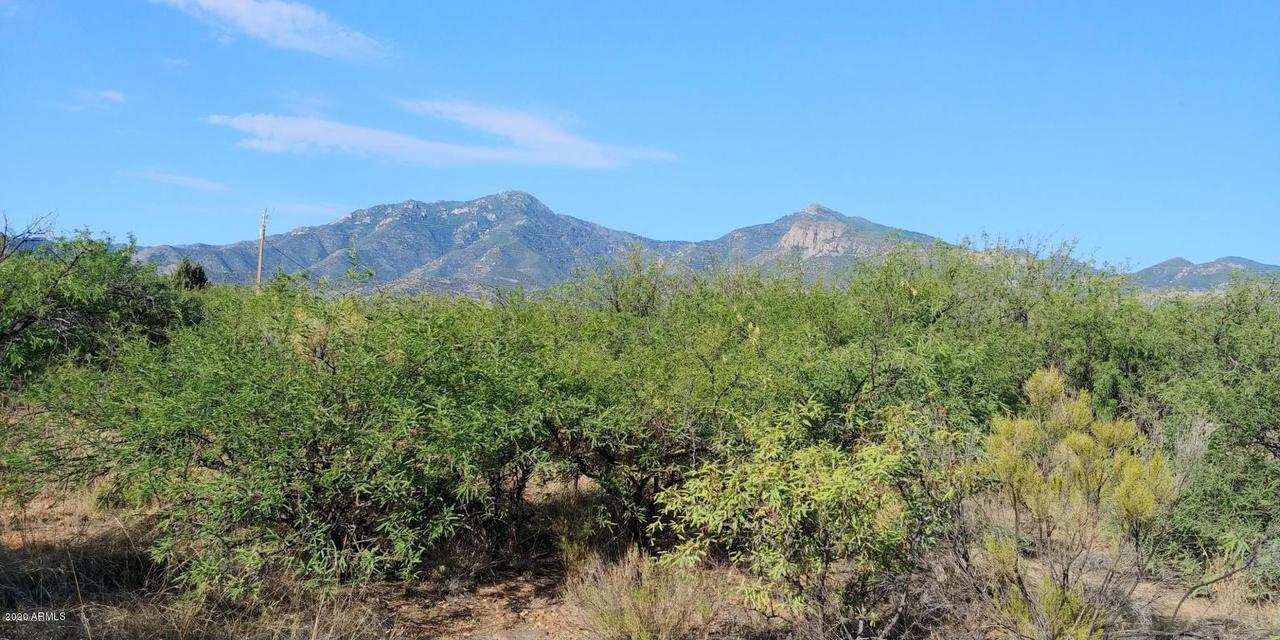 5902 E Calle De La Almendra Rd. #14, Hereford, AZ 85615