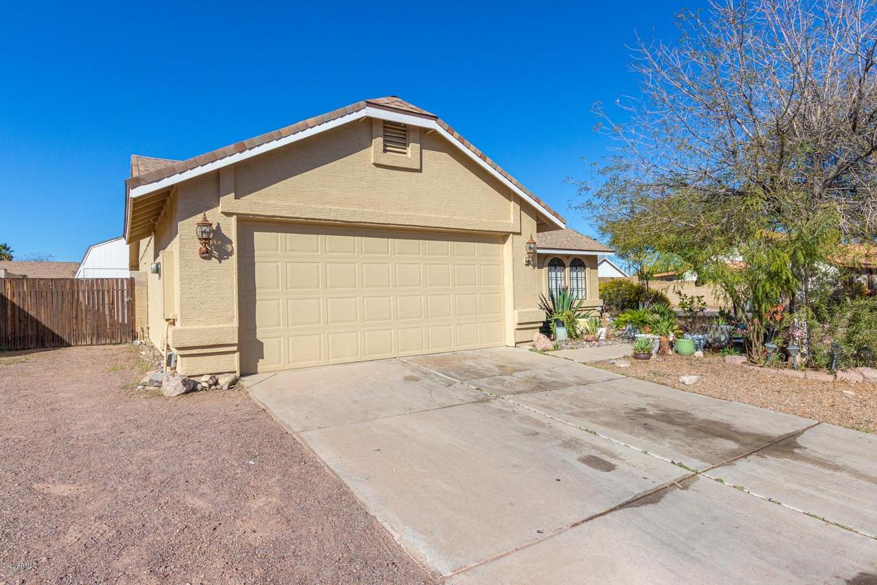 1736 E Parkview Ave., Casa Grande, AZ 85122