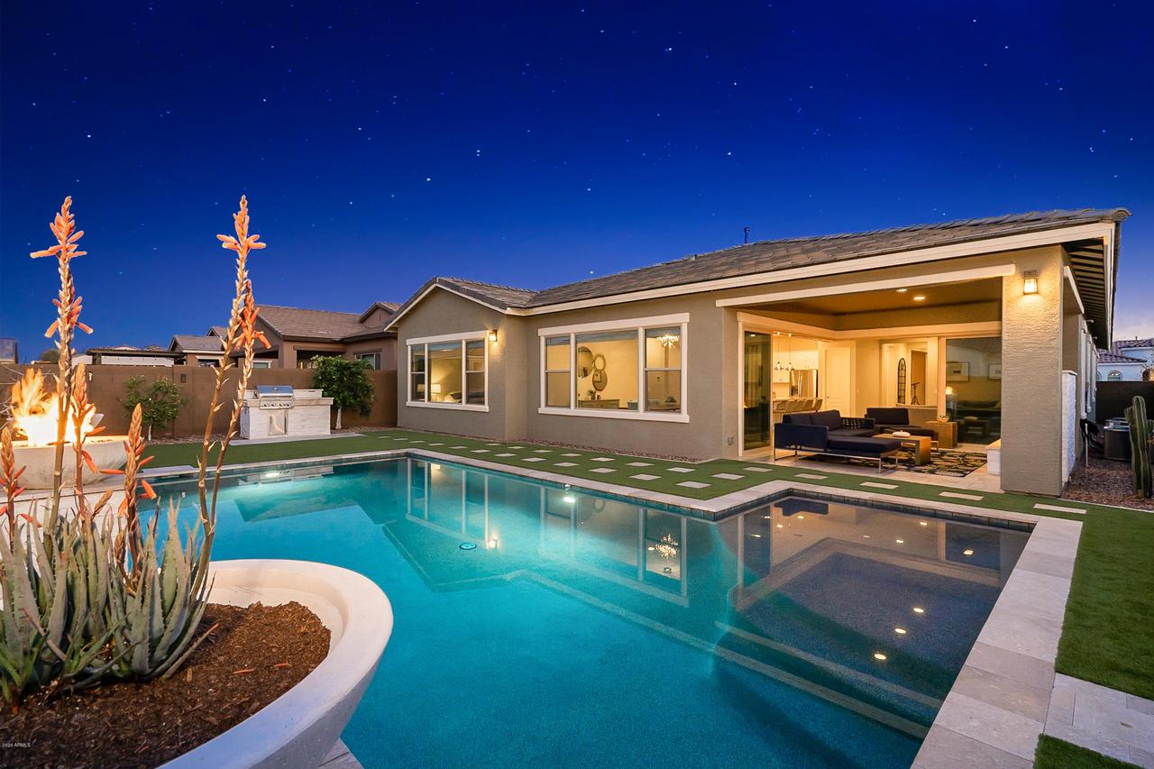 10724 E Simone Ave., Mesa, AZ 85212