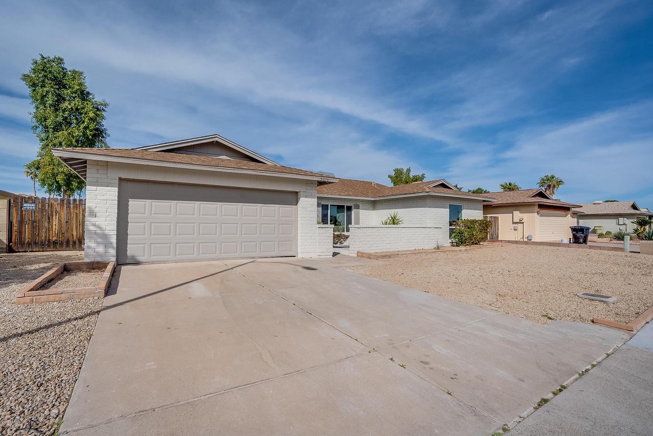5616 W Redfield Rd., Glendale, AZ 85306