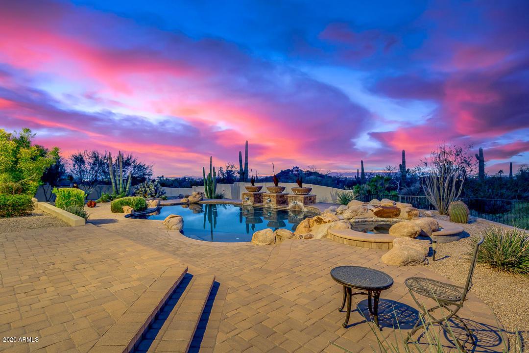 3432 N 82nd Pl., Mesa, AZ 85207