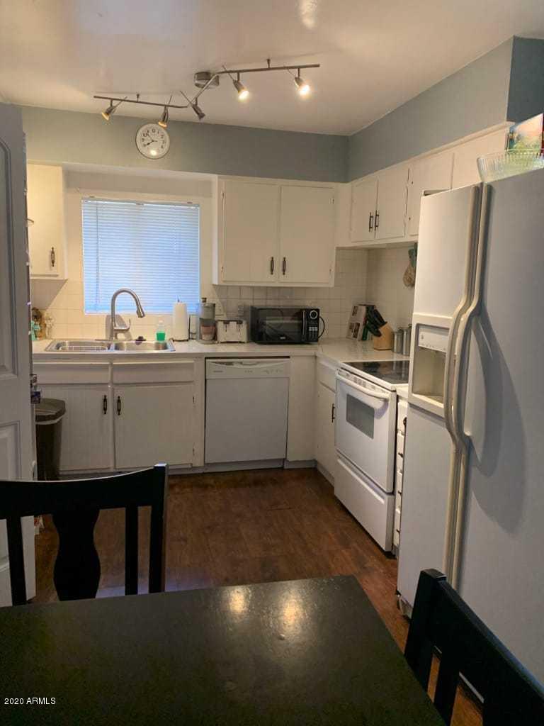 286 W Palomino Dr. #145, Chandler, AZ 85225