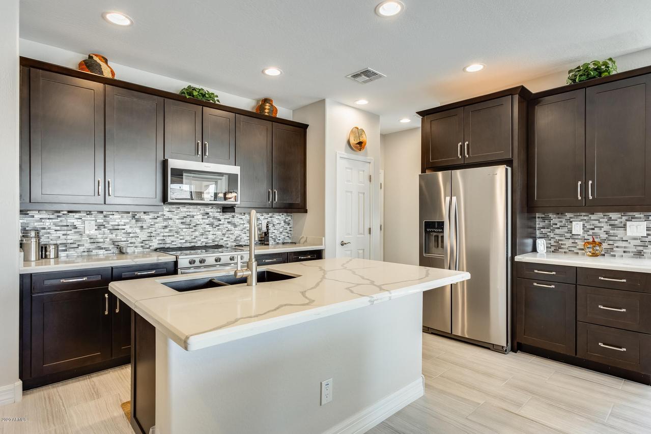 16738 S 181st Dr., Goodyear, AZ 85338