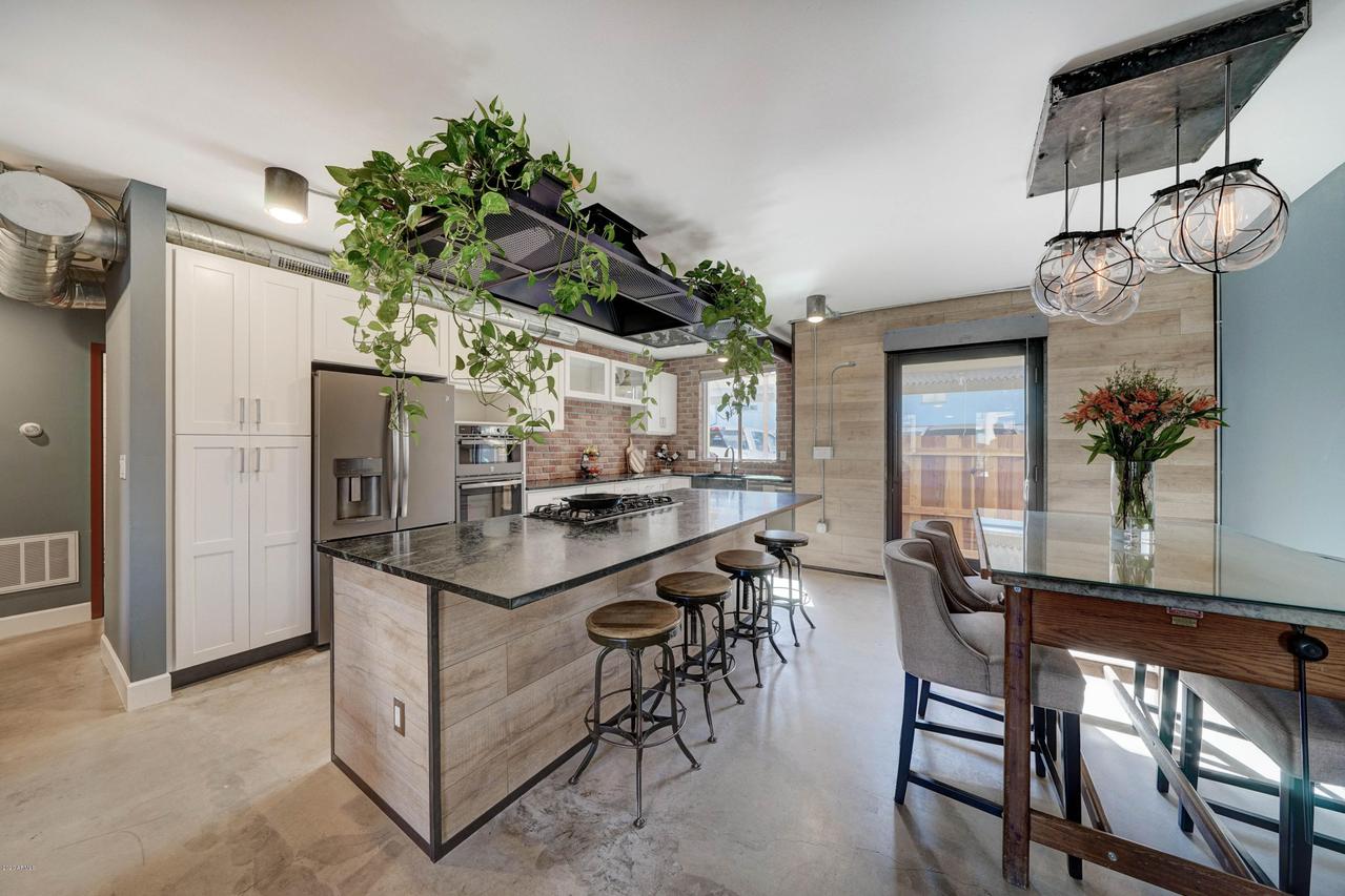 6935 E 3rd St., Scottsdale, AZ 85251