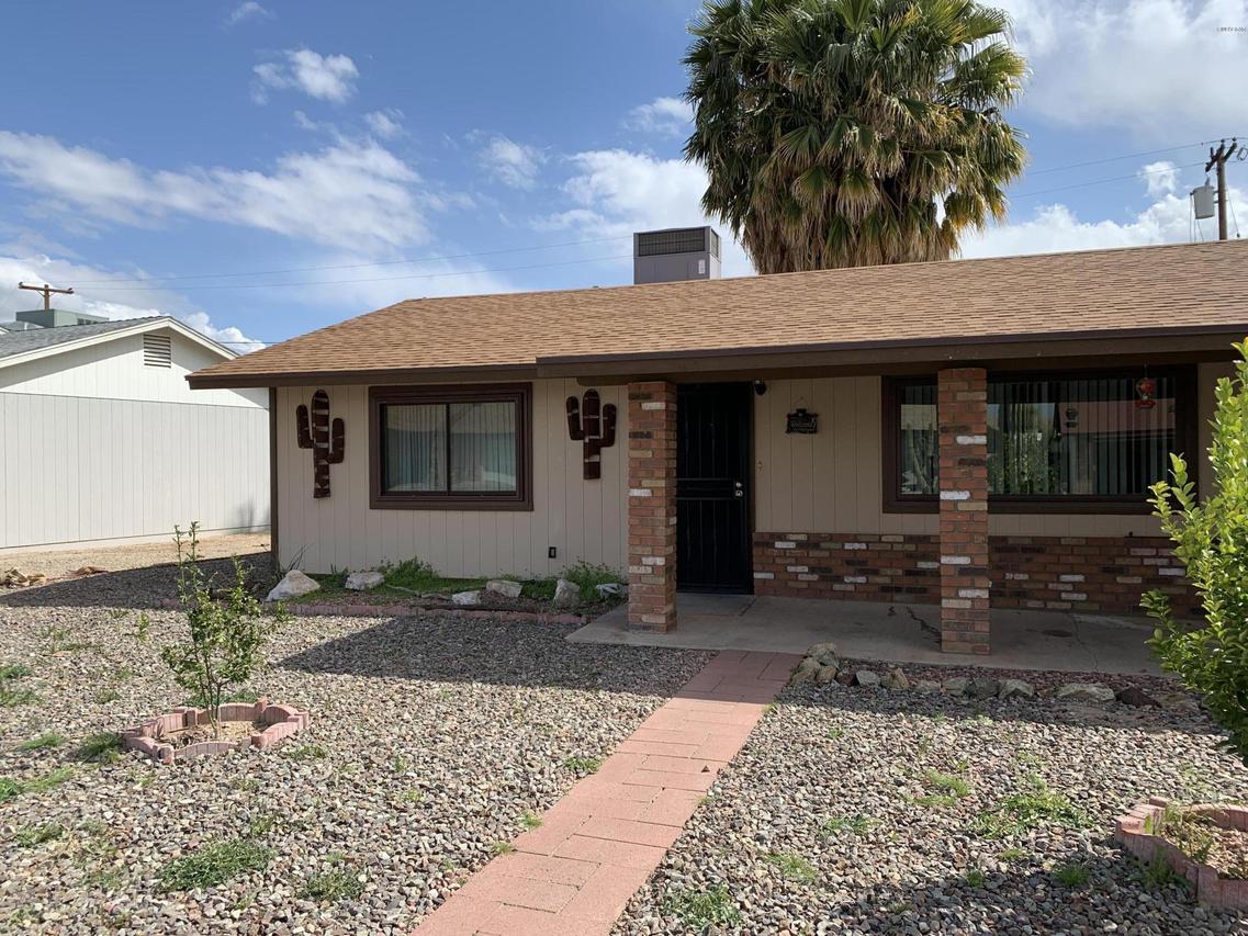 163 Peretz Cir., Morristown, AZ 85342