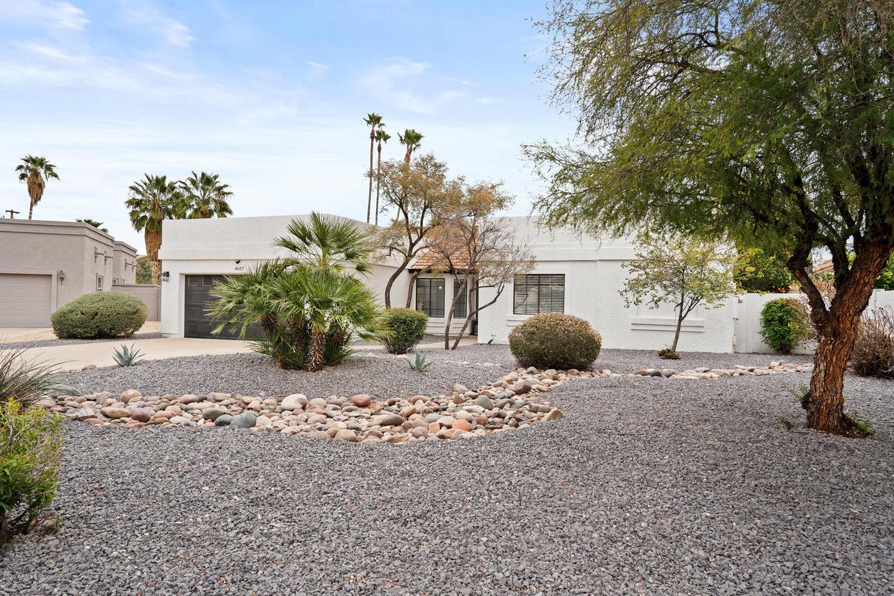 4607 E Carolina Dr., Phoenix, AZ 85032