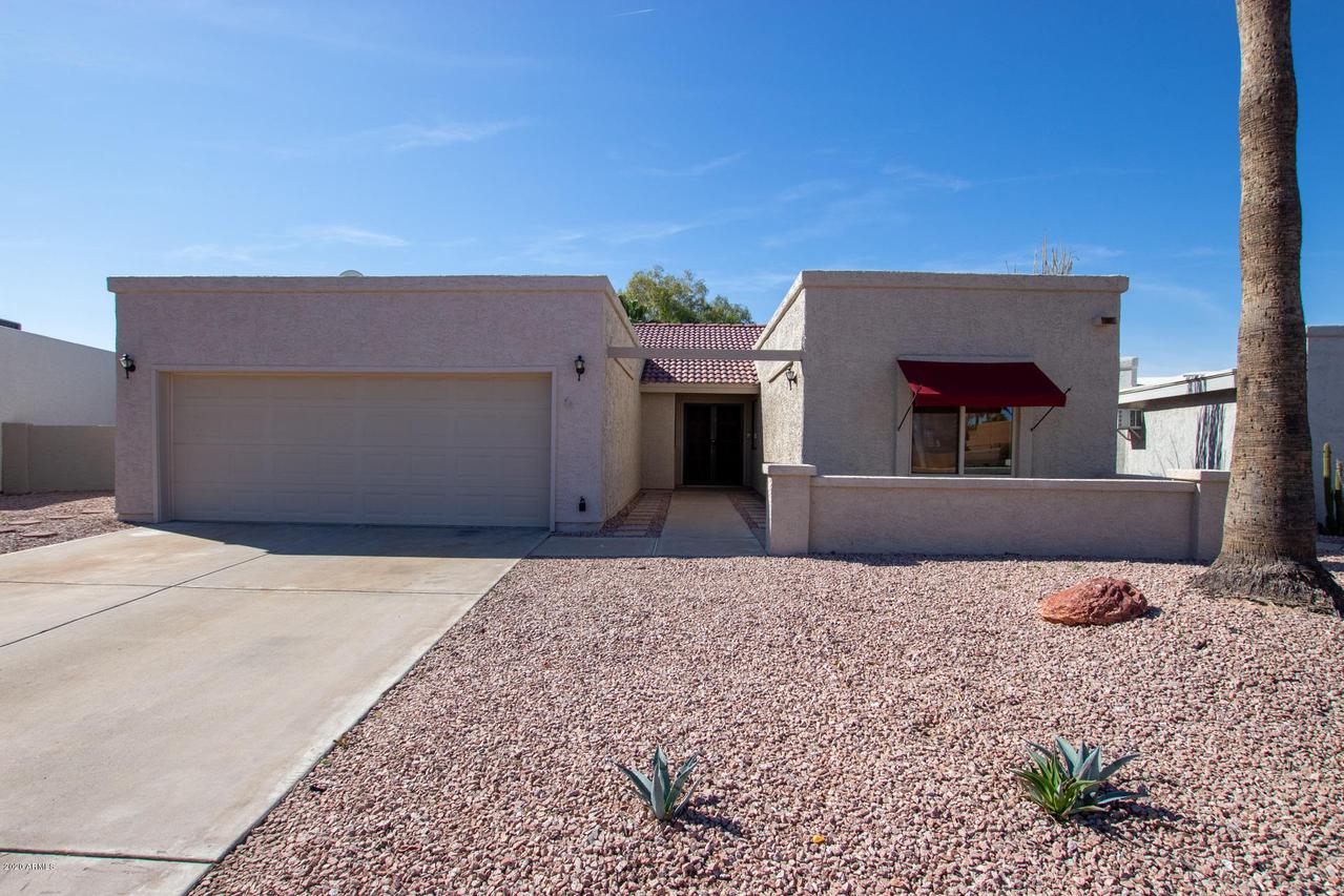 9225 E Parkside Dr., Sun Lakes, AZ 85248