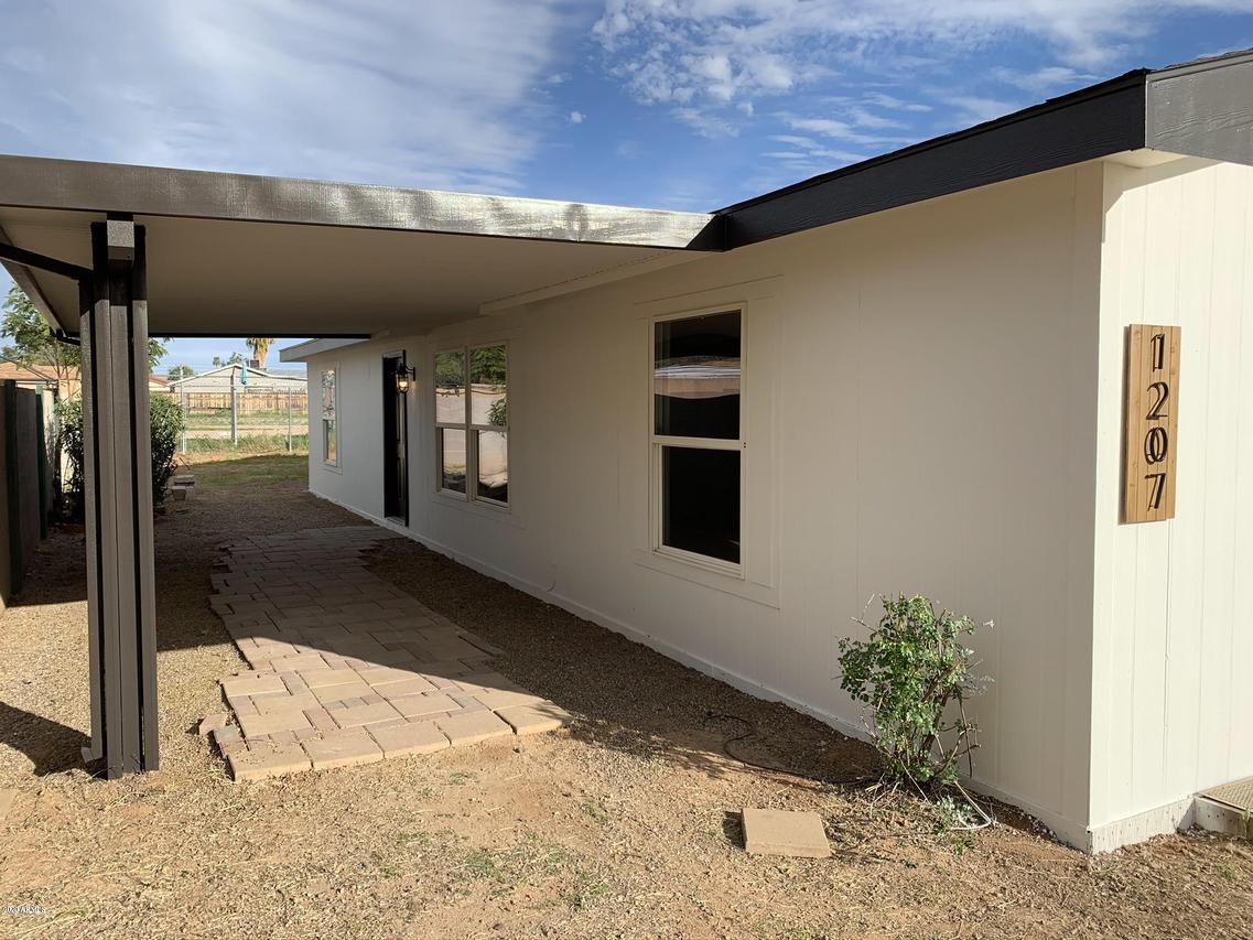 1207 S Palo Verde St., Mesa, AZ 85208