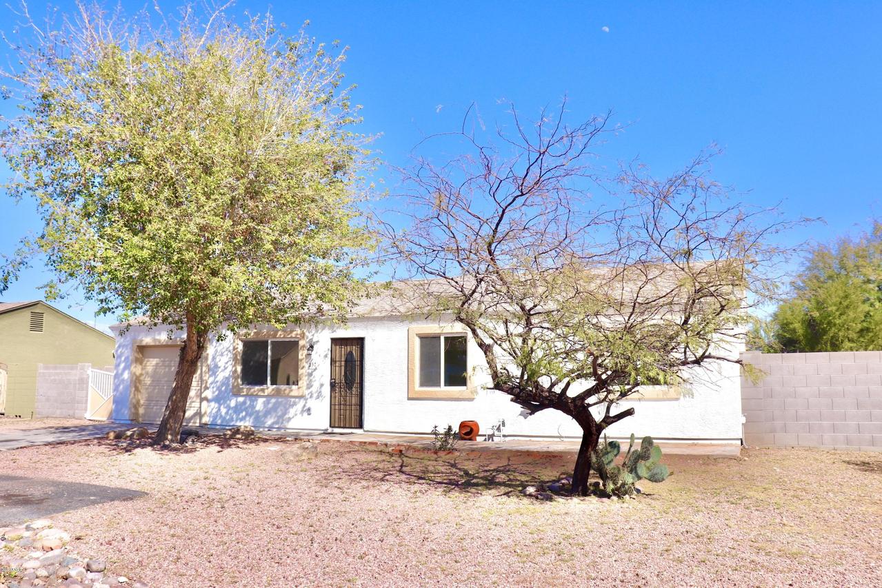 237 N 109th Way, Apache Junction, AZ 85220