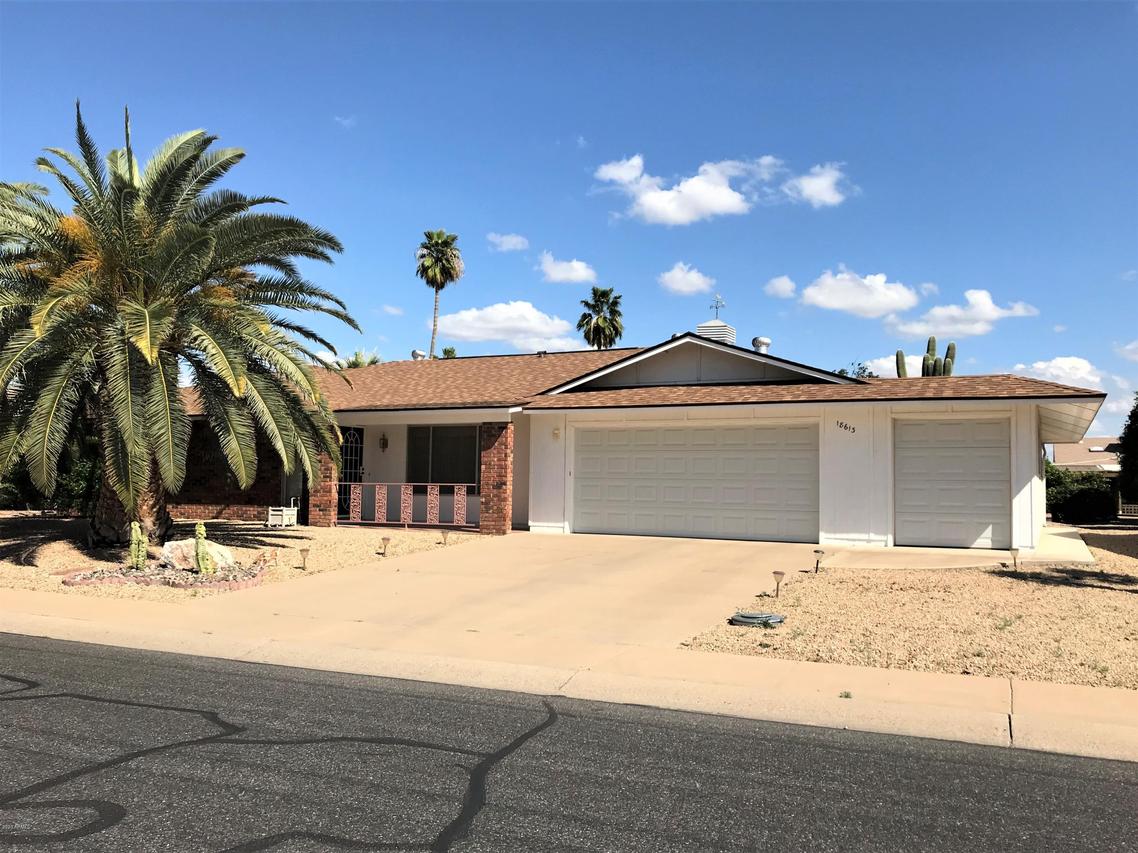 18613 N 104th Dr., Sun City, AZ 85373