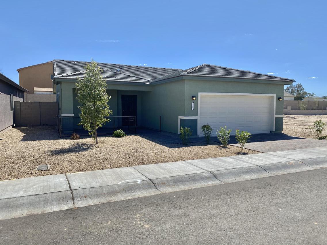 525 W Harwell Rd., Phoenix, AZ 85041