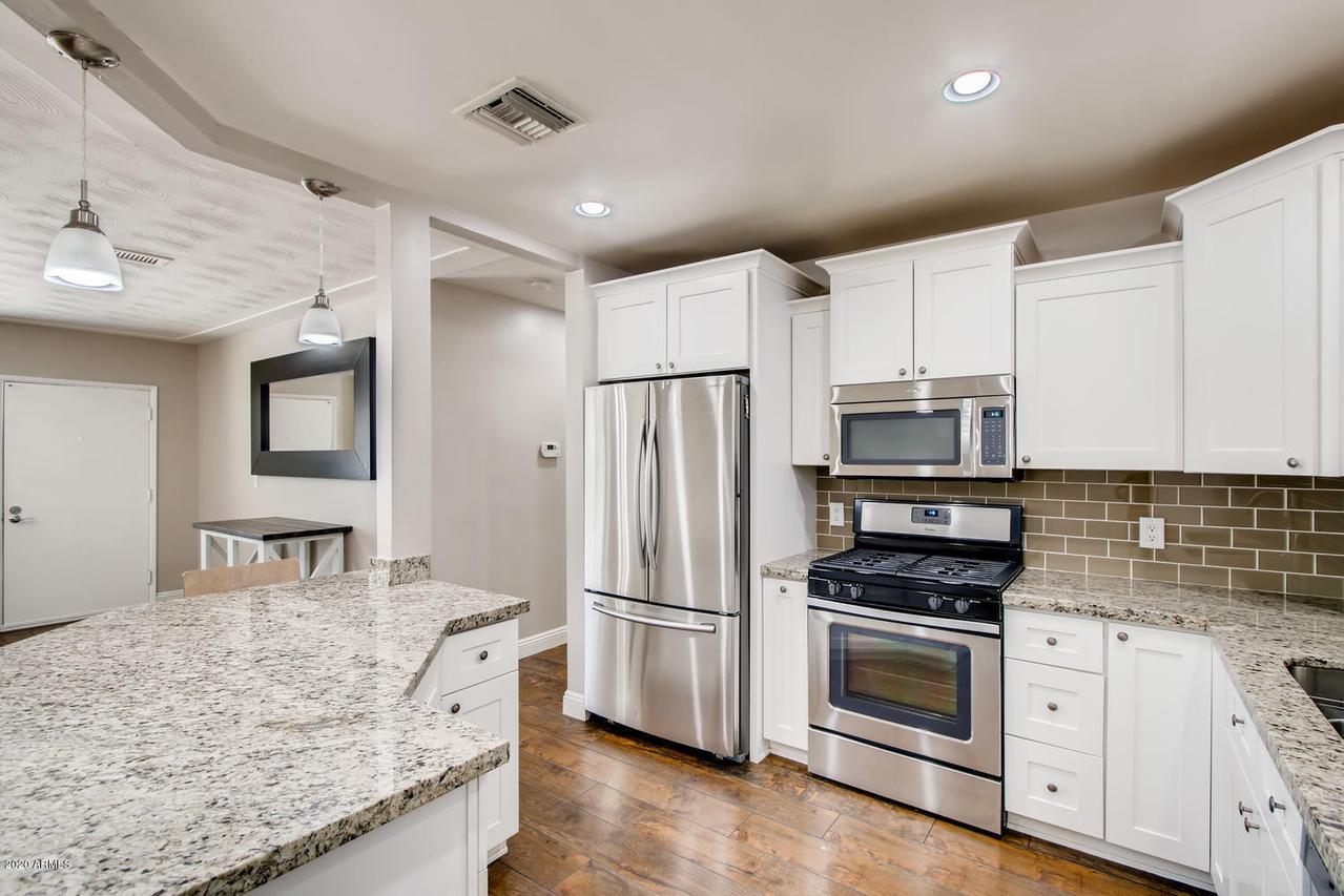 1124 N 34th St., Phoenix, AZ 85008