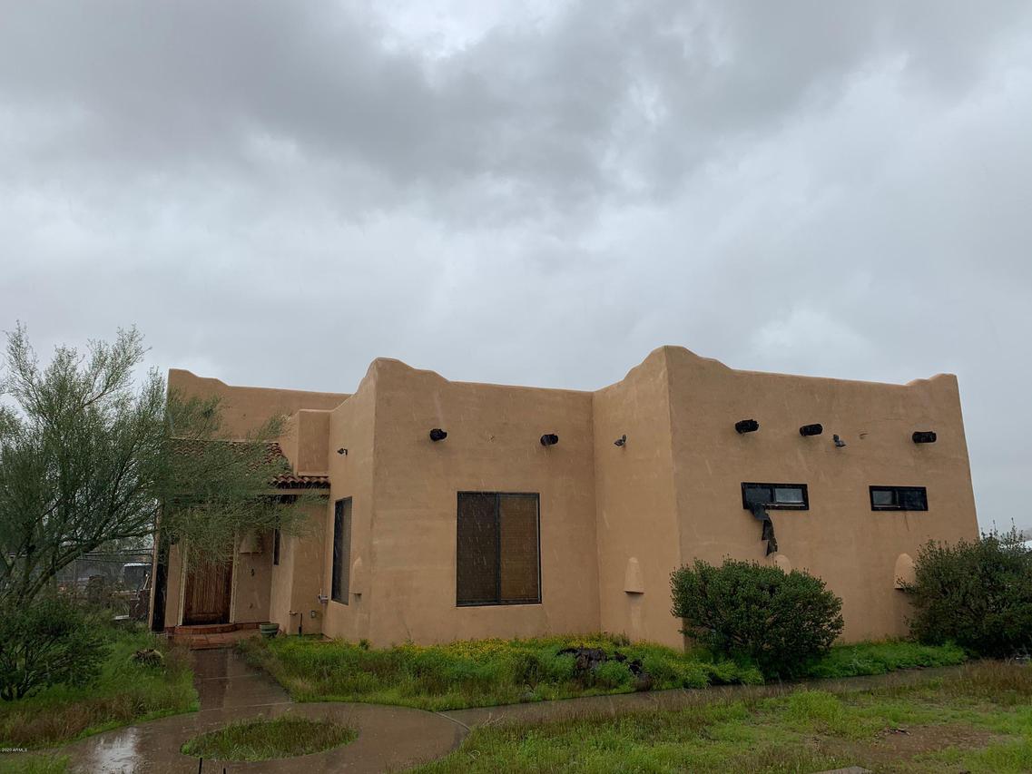 44010 N 19th St., New River, AZ 85087