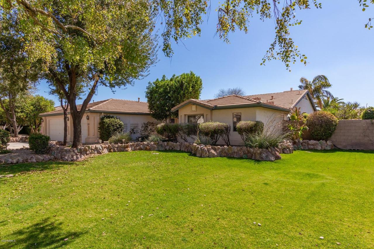 4155 E Fairfield St., Mesa, AZ 85205