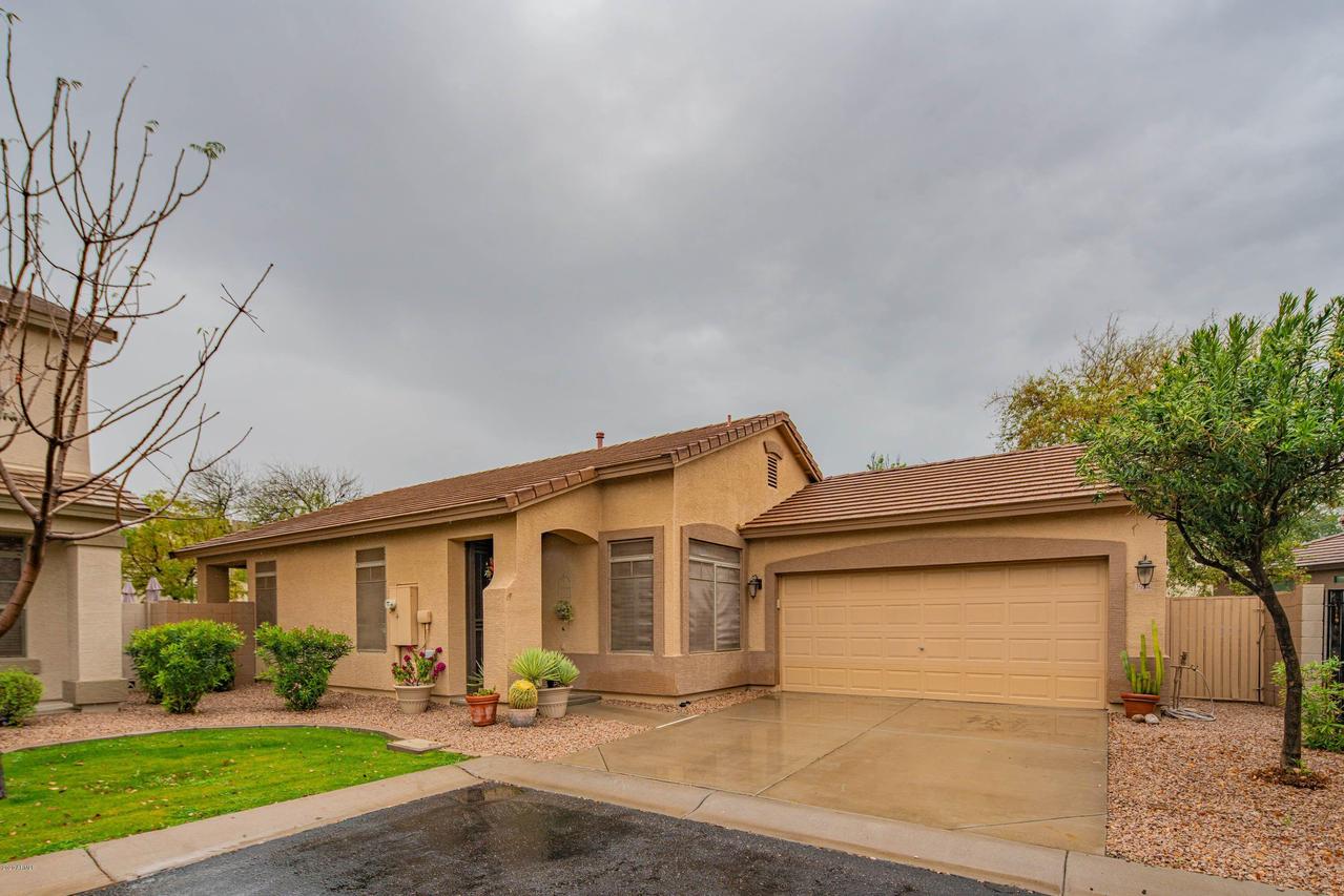 1934 E Hawken Pl., Chandler, AZ 85286