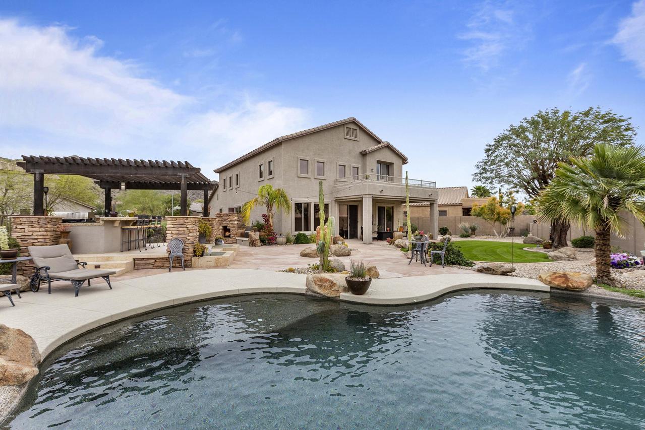 3029 W Glenhaven Dr., Phoenix, AZ 85045