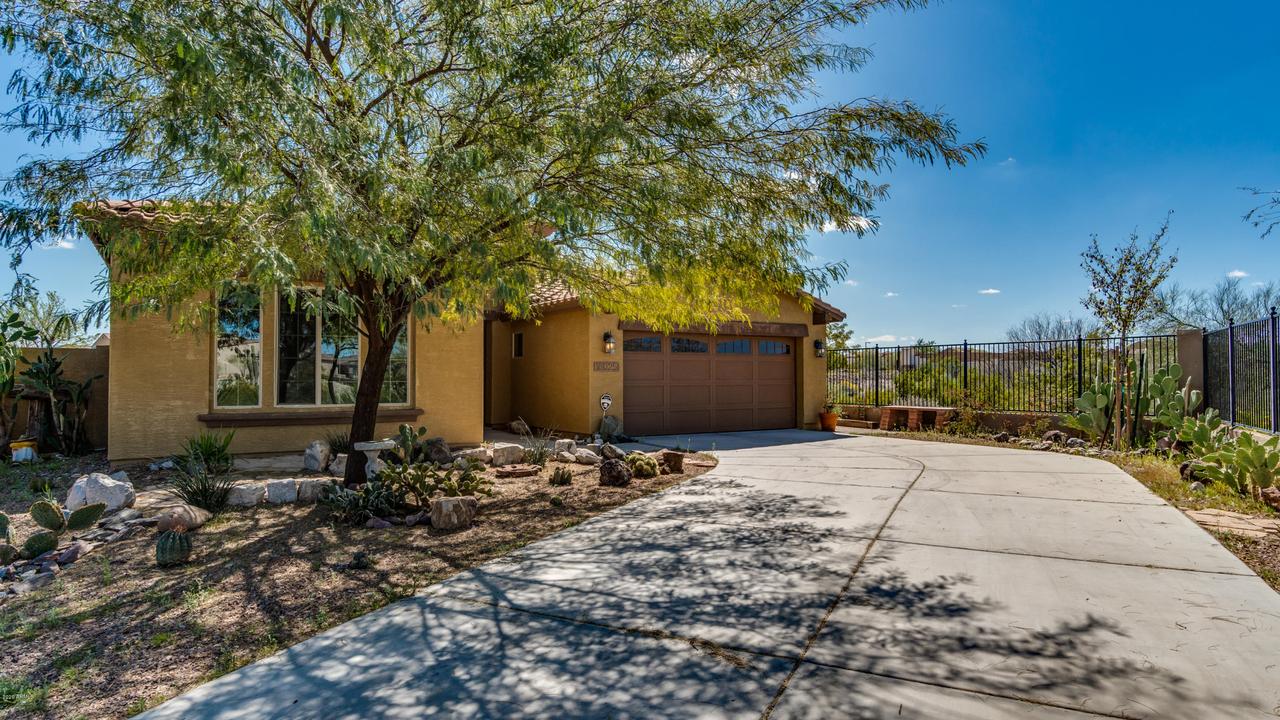 18025 W Cassia Way, Goodyear, AZ 85338