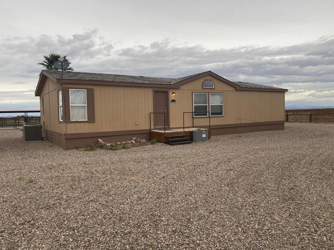 2456 N Tweedy Rd., Casa Grande, AZ 85194
