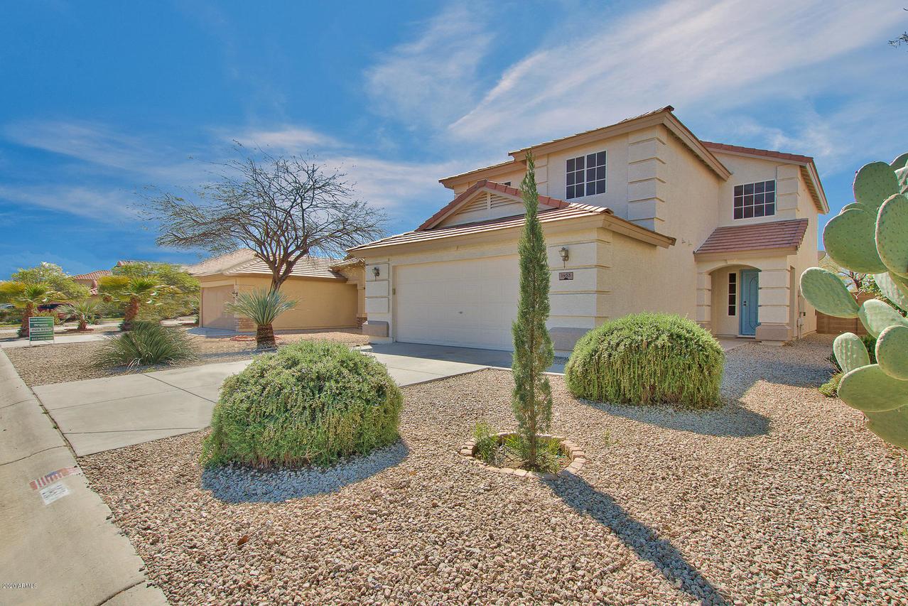 1453 E Rolls Rd., San Tan Valley, AZ 85143