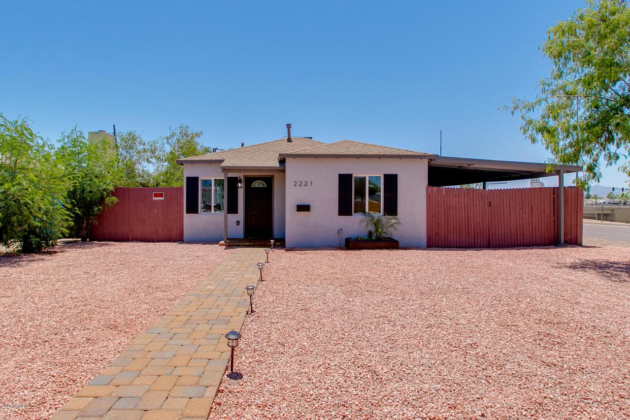 2221 W Monroe St., Phoenix, AZ 85009