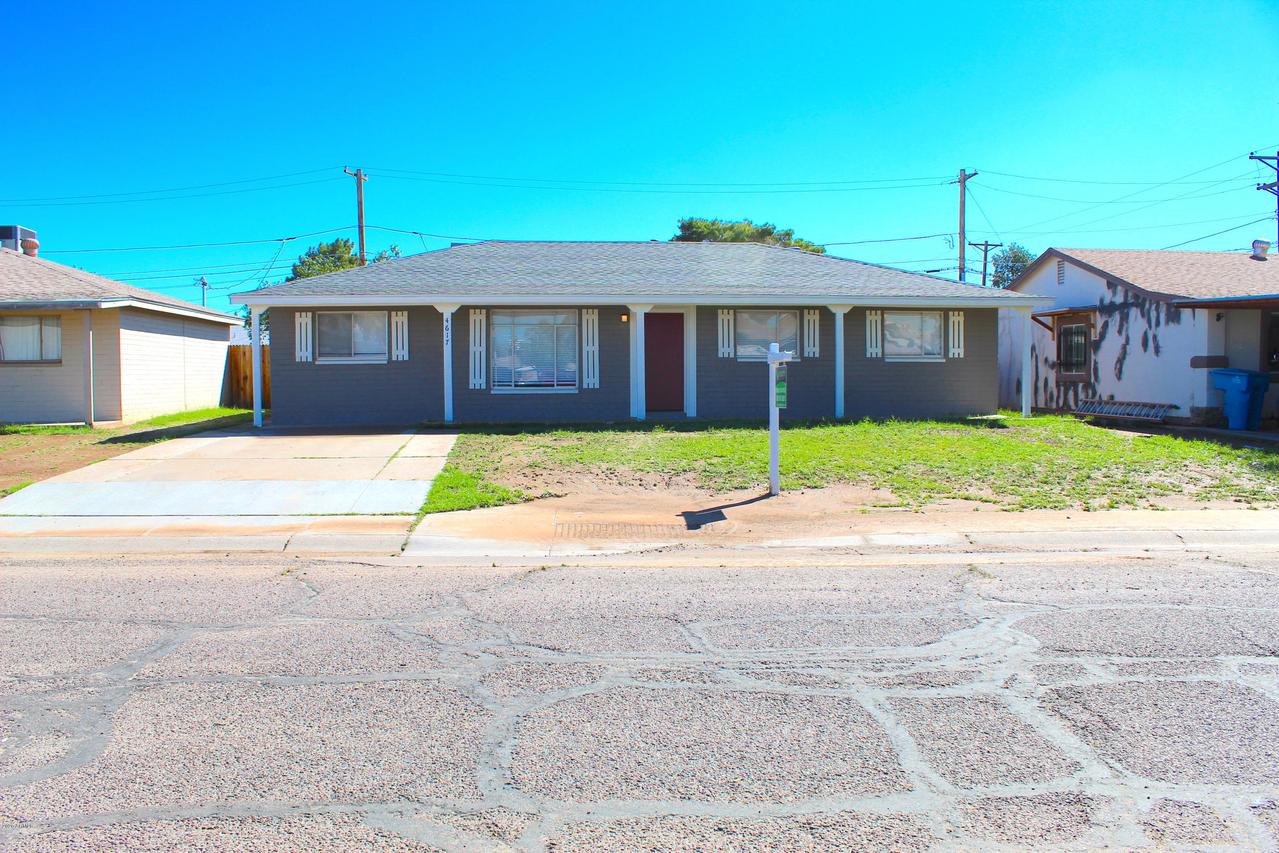 4617 N 48th Dr., Phoenix, AZ 85031