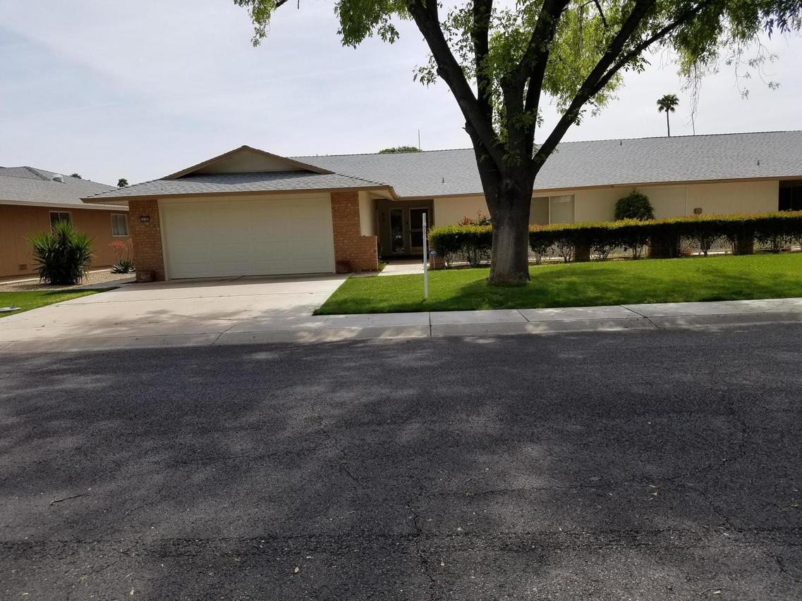 10325 W Willowbrook Dr., Sun City, AZ 85373