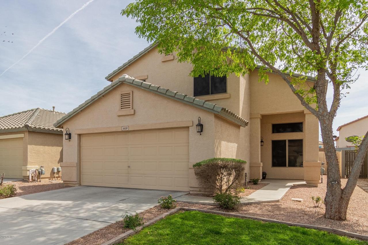 1609 E Jeanne Ln., San Tan Valley, AZ 85140