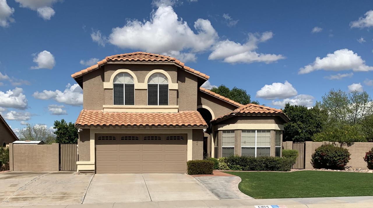 1304 E Beverly Ln., Phoenix, AZ 85022