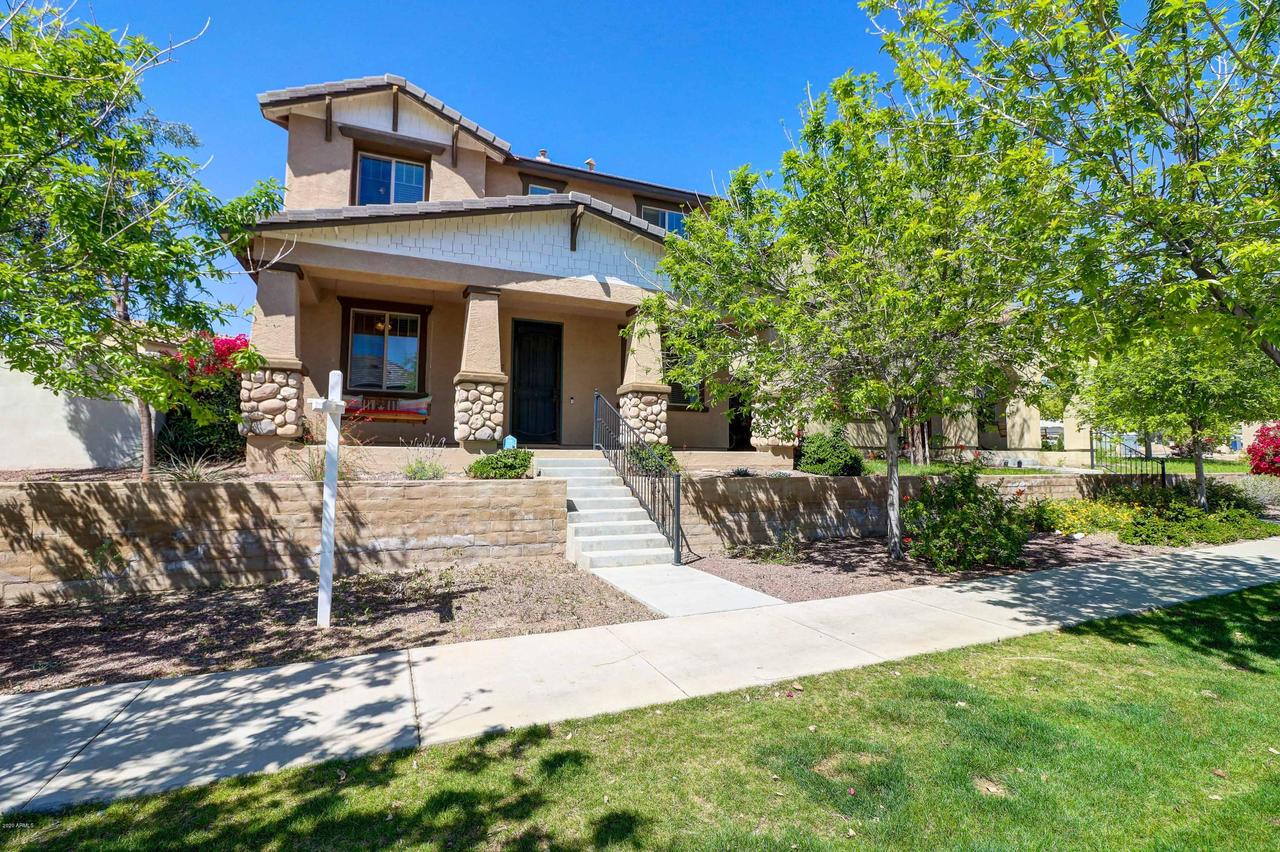 2432 N Heritage St., Buckeye, AZ 85396