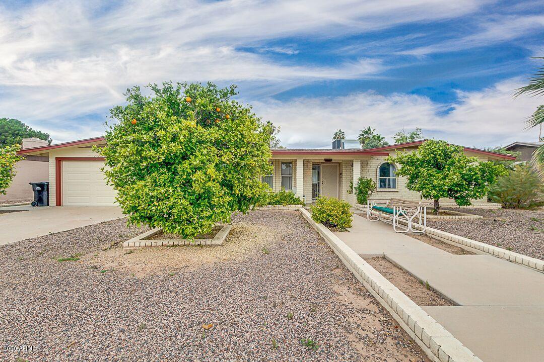 2132 E Encanto St., Mesa, AZ 85213