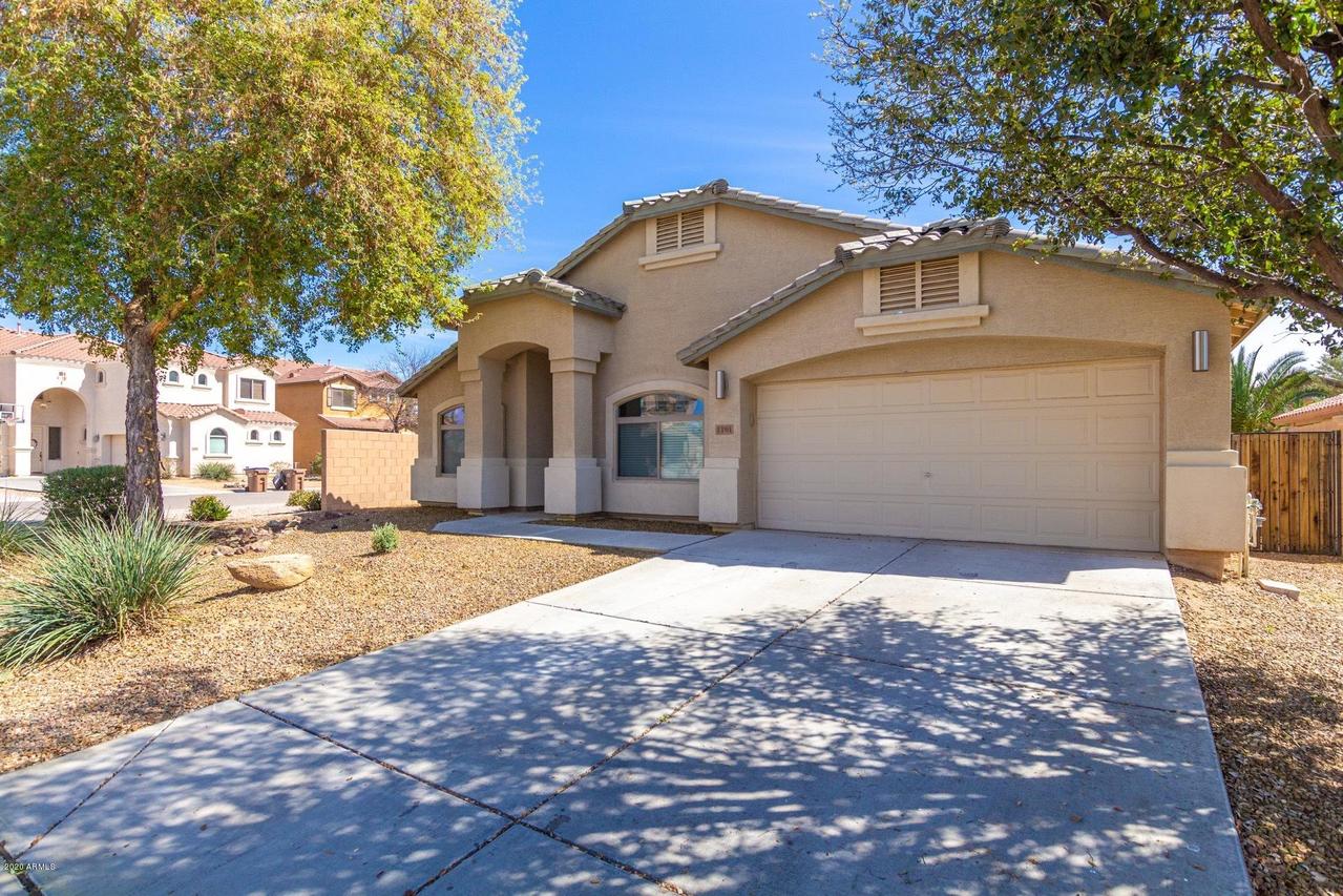 1191 W Gascon Rd., San Tan Valley, AZ 85143