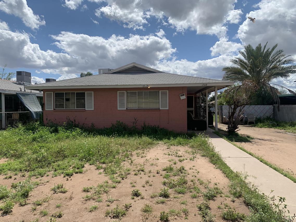 1709 E Moreland St., Phoenix, AZ 85006