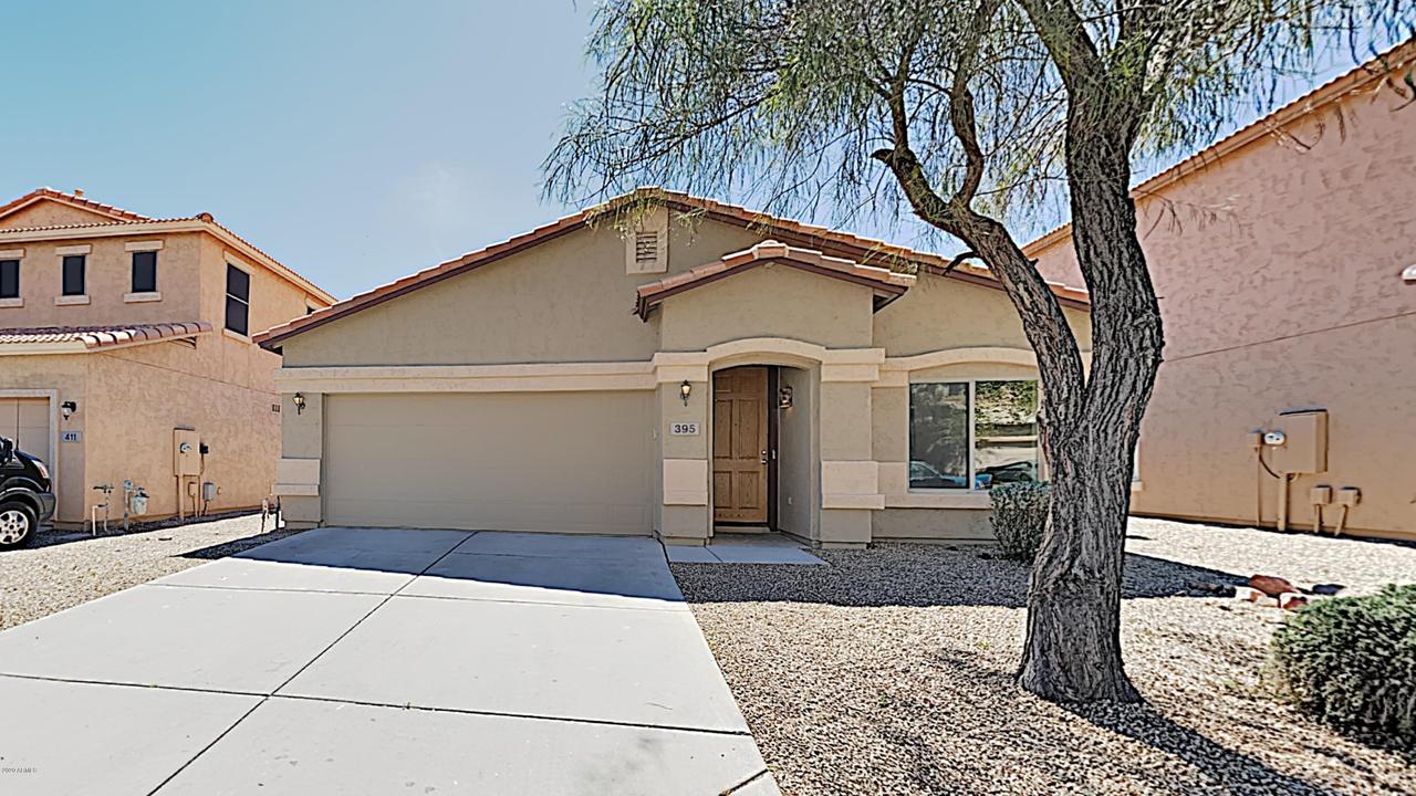 395 E Palomino Way, San Tan Valley, AZ 85143