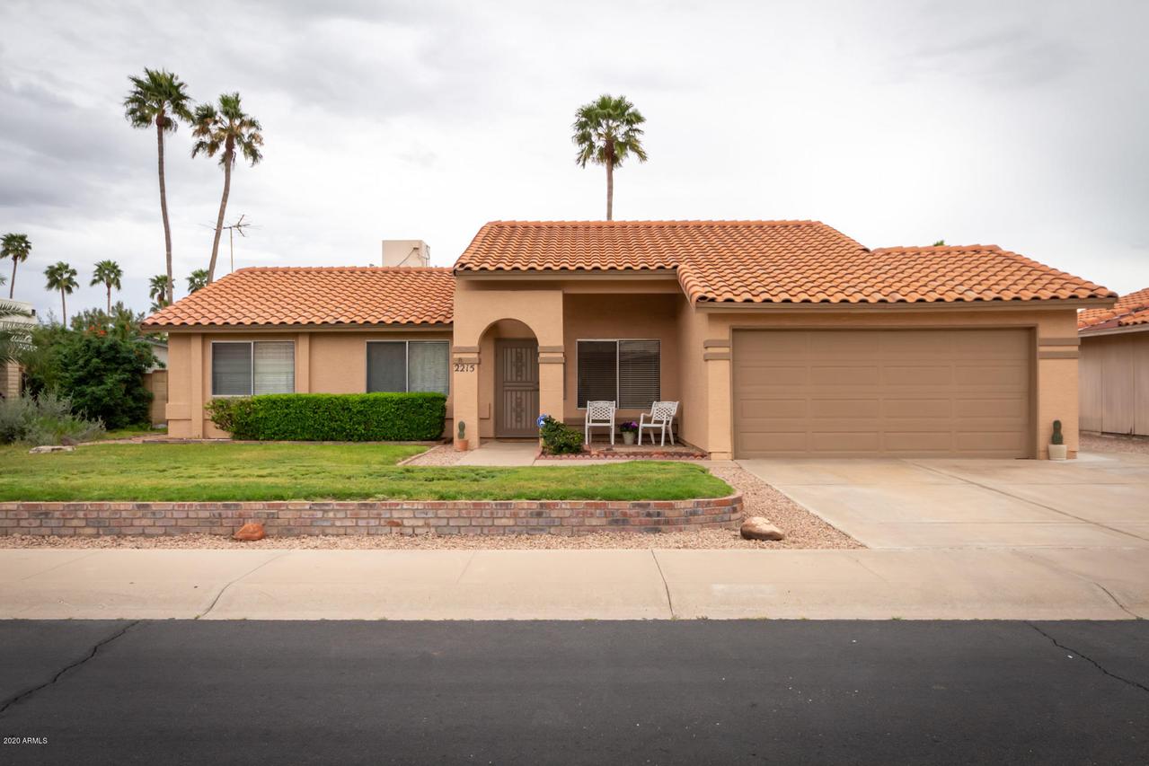 2215 W Manor St., Chandler, AZ 85224