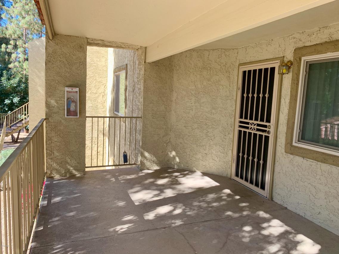 2220 W Dora St. #214, Mesa, AZ 85201