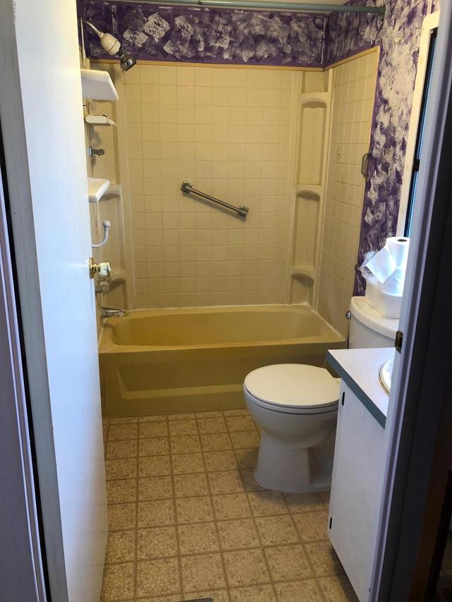 34905 S School Loop Rd., Black Canyon City, AZ 85324