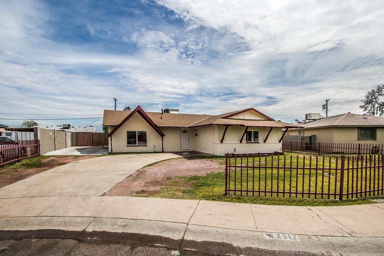 2917 N 53rd Ln., Phoenix, AZ 85031