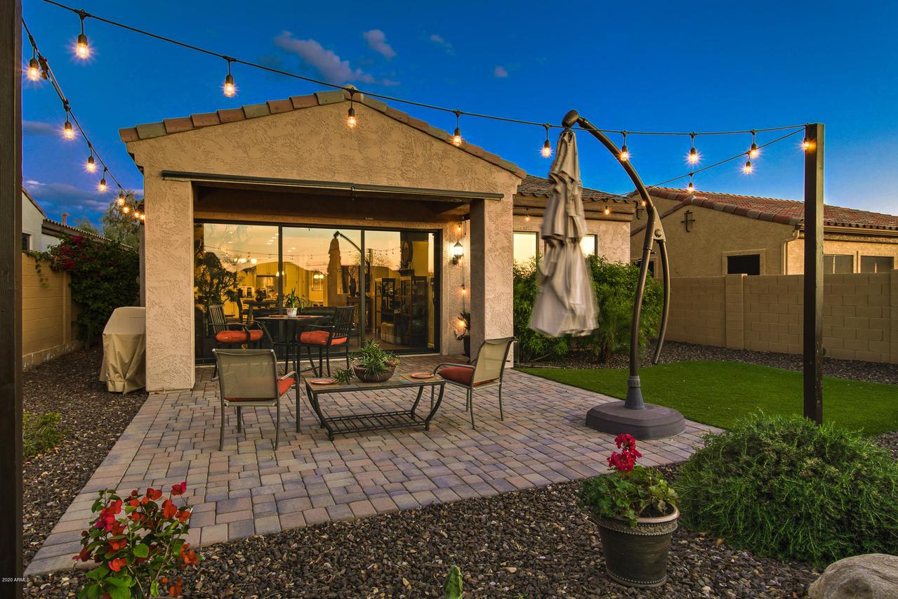 1808 N Red Cliff, Mesa, AZ 85207