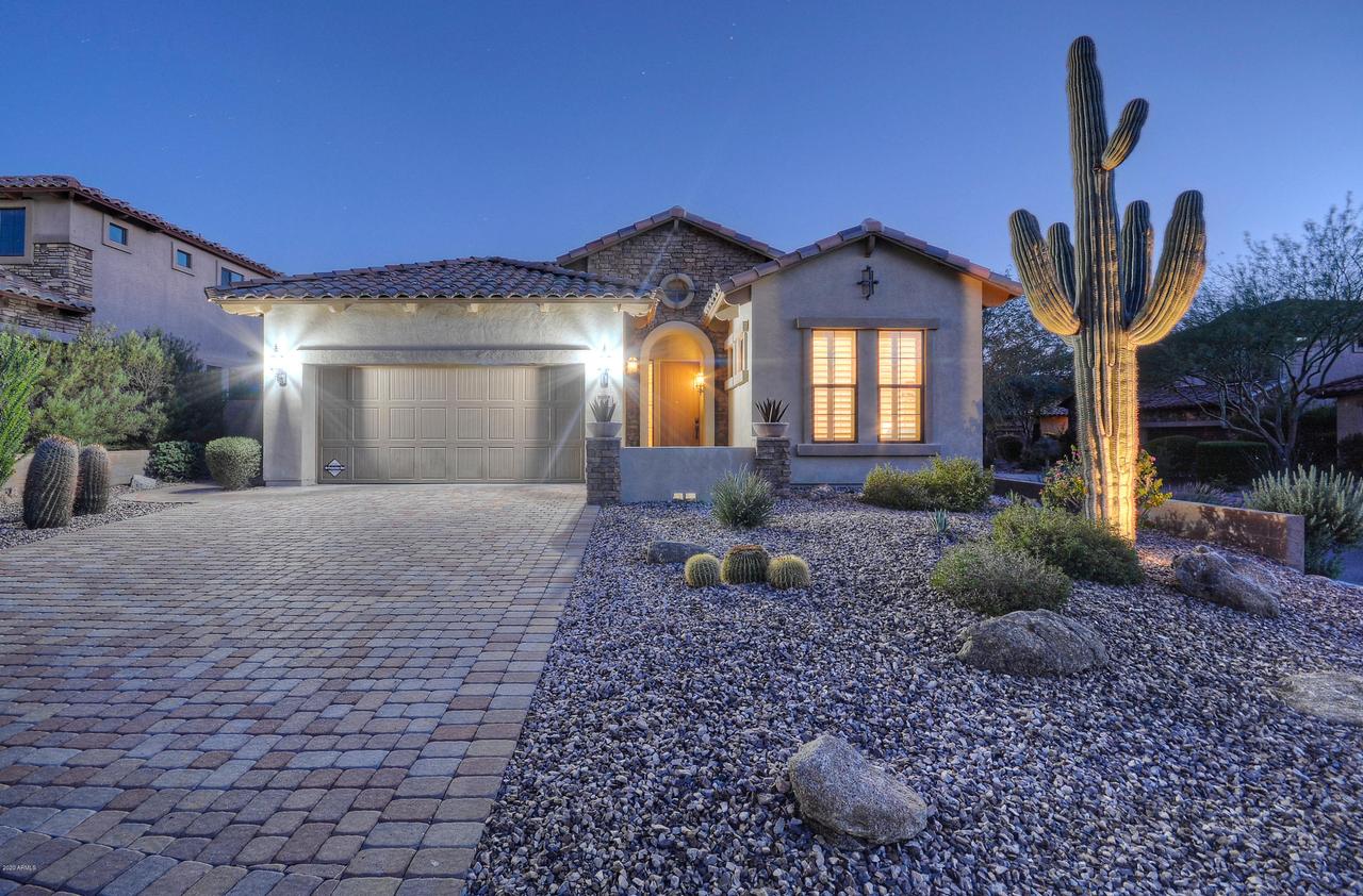 6921 E Scarlet Cir., Mesa, AZ 85207