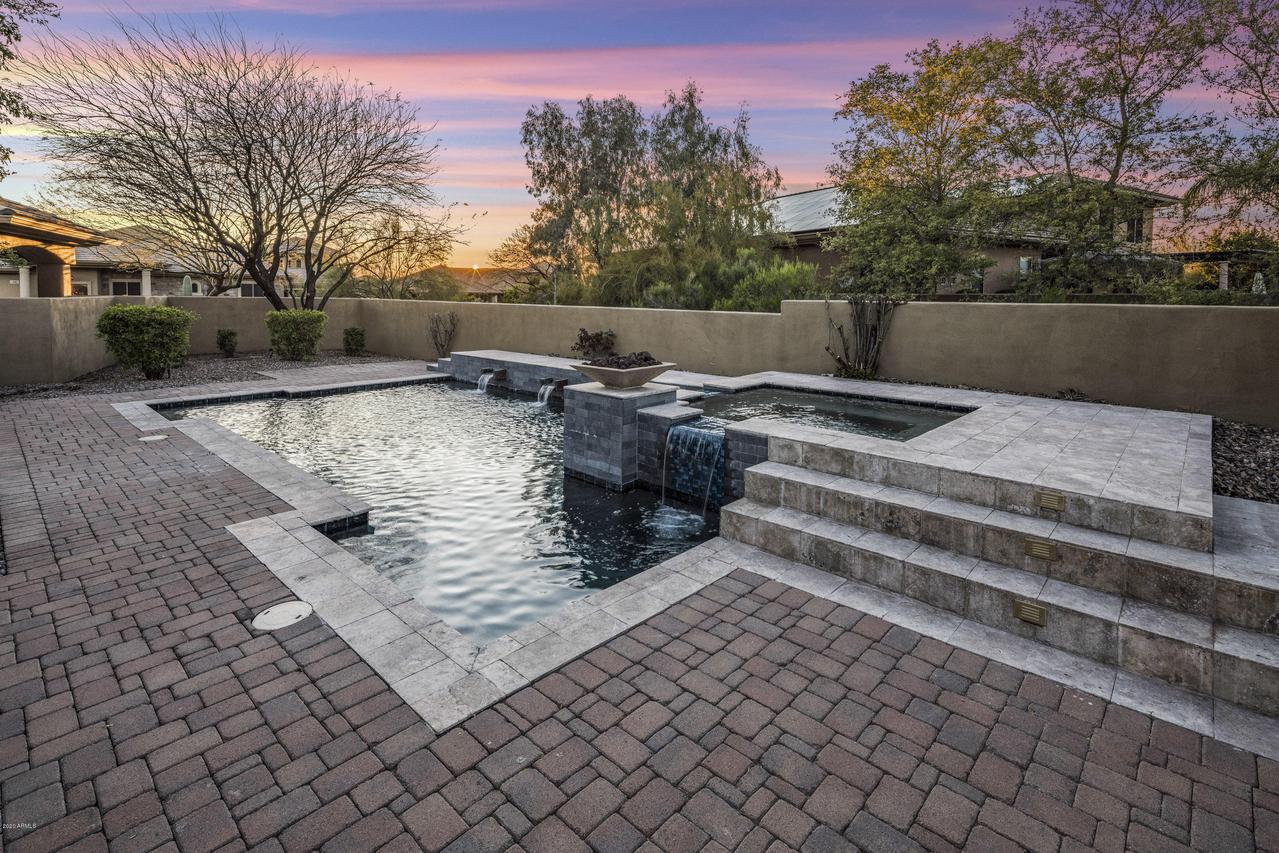 33023 N 53rd Way, Cave Creek, AZ 85331