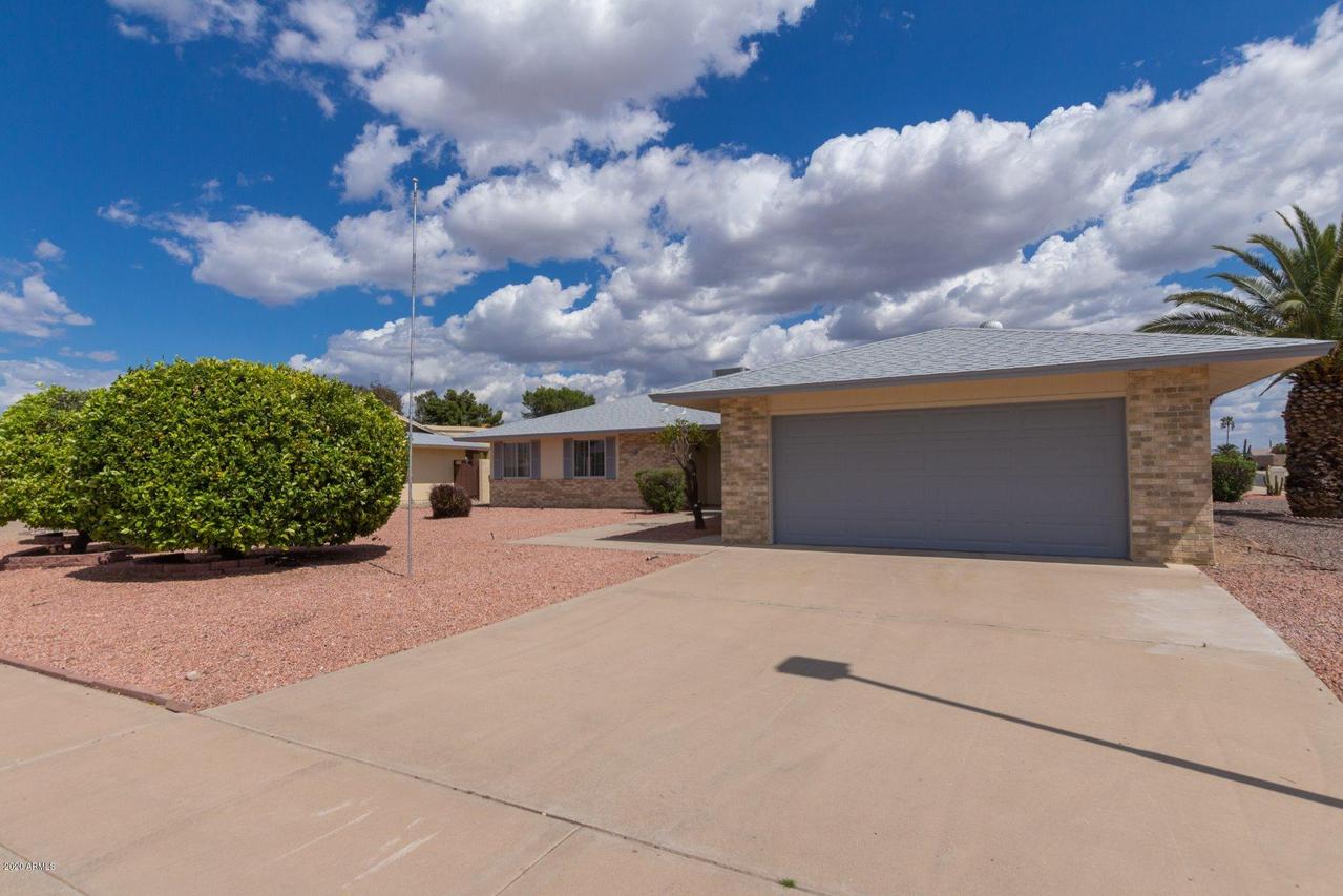 17849 N Willowbrook Dr., Sun City, AZ 85373
