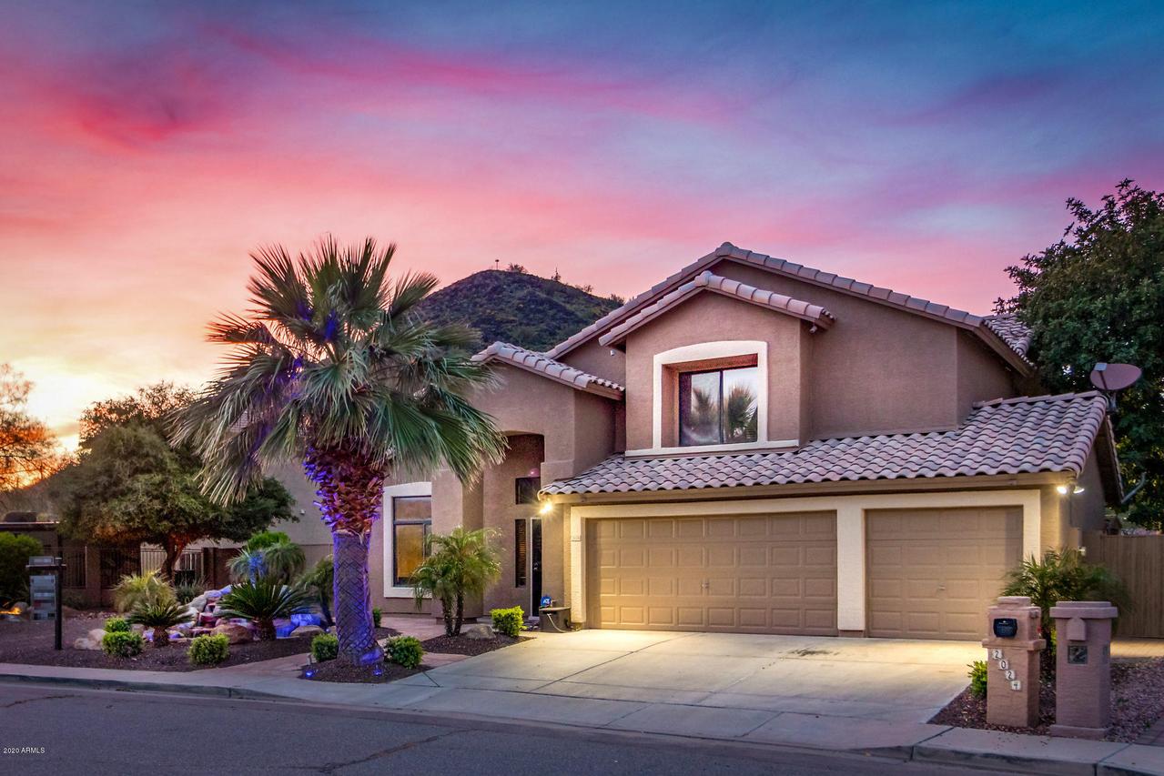 2024 E Parkside Ln., Phoenix, AZ 85024