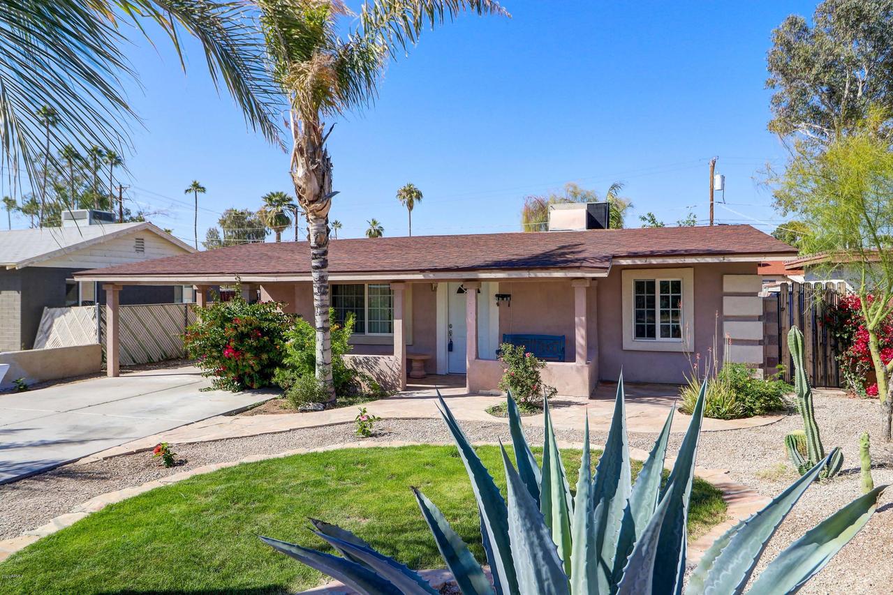 2010 E Don Carlos Ave., Tempe, AZ 85281